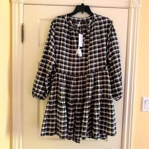 NWT Seafolly Australia Short Tiered Beach Cover-up Black and White Size M/L